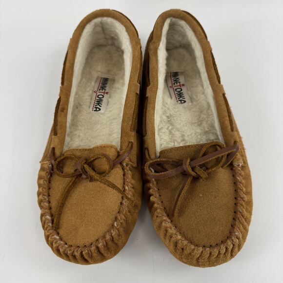 Minnetonka Shoes - Minnetonka Trapper Leather Slippers Cinnamon Tan Women Size 8 Lined w/ Shearling